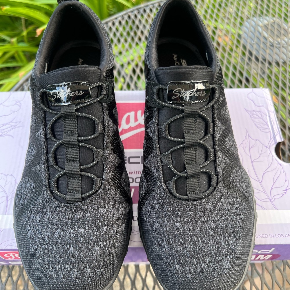 Skechers Women Infi Knity Black Air Cooled Memory Foam Slip On Sneakers 6.5 New - Picture 6 of 10